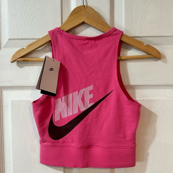 Nike women’s Tight Fit Sportswear cropped tank top. Pink XS NWT. Sport Tight Fit - Picture 9 of 9